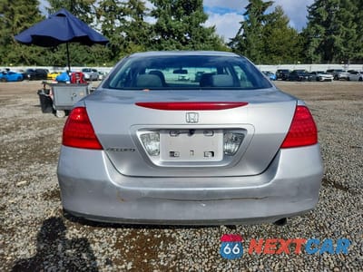 Zdjęcie 6 z 12 samochodu: 2007 HONDA ACCORD VALUE VIN:1HGCM56127A066134 - miniatura