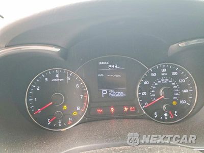Zdjęcie 9 z 13 samochodu: 2015 KIA FORTE LX VIN:KNAFX4A6XF5358165 - miniatura