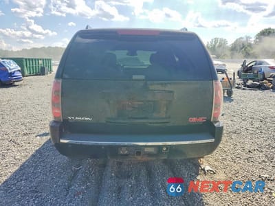 Zdjęcie 6 z 13 samochodu: 2007 GMC YUKON DENALI VIN:1GKFK63807J140826 - miniatura