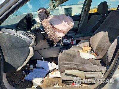 Zdjęcie 7 z 13 samochodu: 2012 HONDA ACCORD LX VIN:1HGCP2F33CA107713 - miniatura