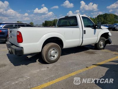Trzecie zdjęcie samochodu z tyłu: 2013 FORD F250 SUPER DUTY VIN:1FTBF2A60DEA02572 - miniatura