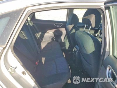 Zdjęcie 10 z 13 samochodu: 2019 NISSAN SENTRA SV VIN:3N1AB7AP1KY436581 - miniatura