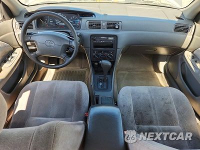 Zdjęcie 8 z 12 samochodu: 1997 TOYOTA CAMRY LE VIN:JT2BG22K0V0035541 - miniatura