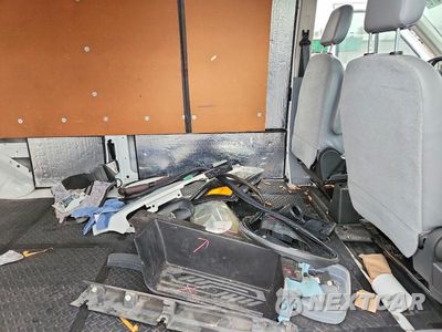Zdjęcie 11 z 14 samochodu: 2017 FORD TRANSIT T-250 VIN:1FTYR2CM0HKA04391 - miniatura