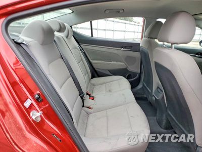 Zdjęcie 10 z 12 samochodu: 2017 HYUNDAI ELANTRA SE VIN:5NPD84LF2HH159294 - miniatura