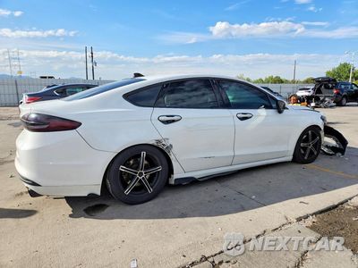 Trzecie zdjęcie samochodu z tyłu: 2017 FORD FUSION SE VIN:3FA6P0H71HR181778 - miniatura