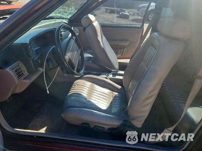 Zdjęcie 7 z 12 samochodu: 1992 FORD MUSTANG GT VIN:1FACP42E6NF147846 - miniatura