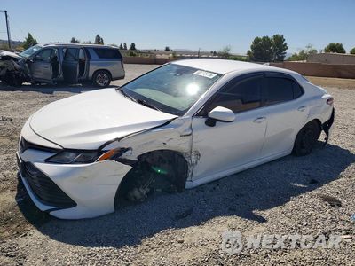 2020 TOYOTA CAMRY LE 4T1C31AK0LU539947 - główne zdjęcie licytacji z USA - miniatura