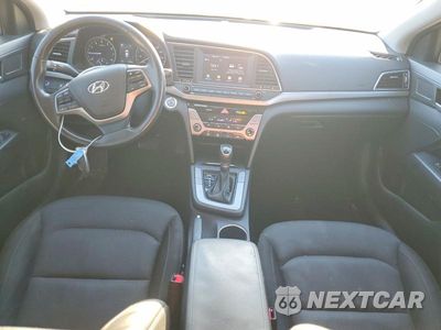 Zdjęcie 8 z 12 samochodu: 2017 HYUNDAI ELANTRA VALUE EDITION VIN:KMHD84LF8HU423944 - miniatura