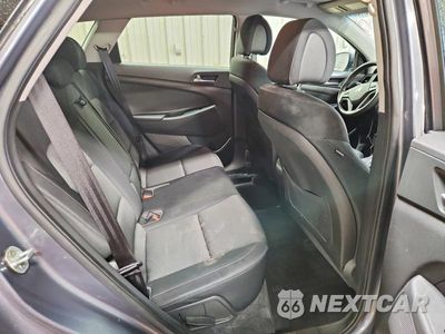 Zdjęcie 10 z 12 samochodu: 2016 HYUNDAI TUCSON SE VIN:KM8J33A40GU230019 - miniatura