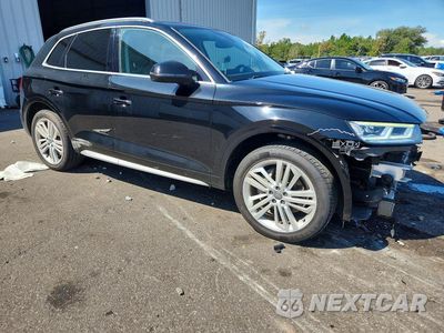Czwarte zdjęcie samochodu z boku: 2019 AUDI Q5 PREMIUM PLUS VIN:WA1BNAFY5K2054778 - miniatura