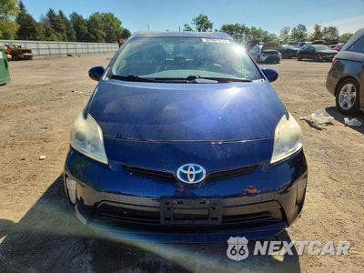 Piąte zdjęcie samochodu w środku: 2012 TOYOTA PRIUS THREE VIN:JTDKN3DU2C1571044 - miniatura
