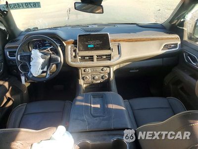 Zdjęcie 8 z 13 samochodu: 2023 CHEVROLET SUBURBAN C1500 VIN:1GNSKFKD9PR541888 - miniatura