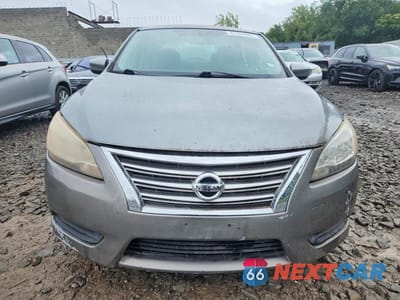 Piąte zdjęcie samochodu w środku: 2013 NISSAN SENTRA S VIN:3N1AB7AP3DL613812 - miniatura