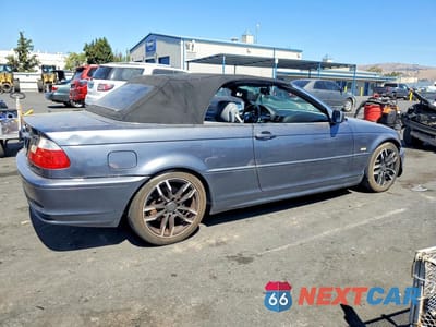 Trzecie zdjęcie samochodu z tyłu: 2002 BMW 325 CI VIN:WBABS33432PG83583 - miniatura