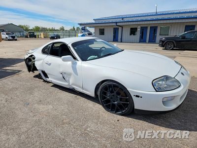 Czwarte zdjęcie samochodu z boku: 1998 TOYOTA SUPRA SPORT ROOF VIN:JT2DE82A8W1001626 - miniatura
