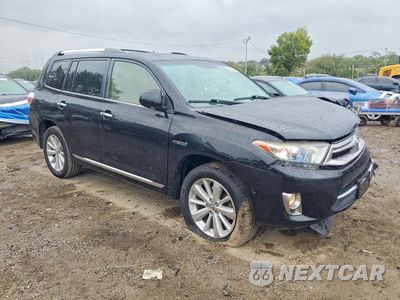 Czwarte zdjęcie samochodu z boku: 2013 TOYOTA HIGHLANDER HYBRID LIMITED VIN:JTEDC3EHXD2018195 - miniatura