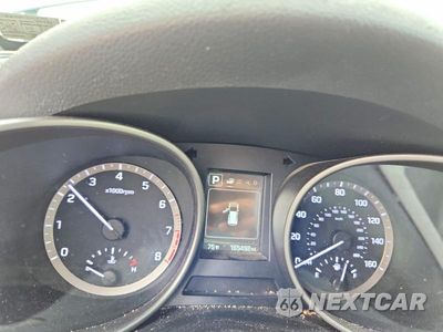 Zdjęcie 9 z 14 samochodu: 2017 HYUNDAI SANTA FE SE VIN:KM8SMDHF1HU165746 - miniatura
