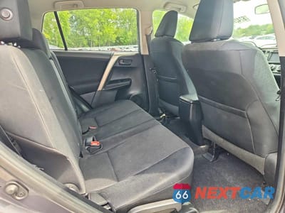 Zdjęcie 11 z 13 samochodu: 2015 TOYOTA RAV4 LE VIN:2T3BFREV8FW287883 - miniatura