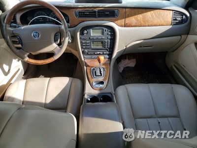 Zdjęcie 8 z 12 samochodu: 2003 JAGUAR S-TYPE VIN:SAJEA01U23HM61728 - miniatura