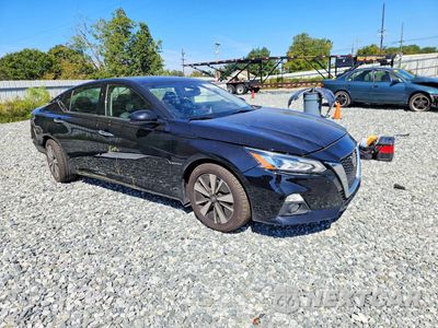 Czwarte zdjęcie samochodu z boku: 2019 NISSAN ALTIMA SL VIN:1N4BL4EW8KC172014 - miniatura