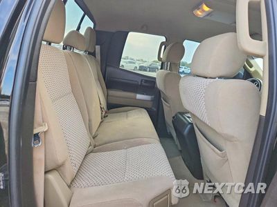 Zdjęcie 10 z 12 samochodu: 2007 TOYOTA TUNDRA SR5 VIN:5TBRV54117S471924 - miniatura
