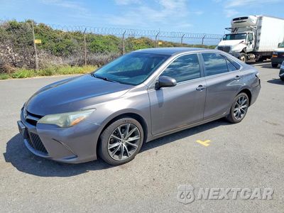 2015 TOYOTA CAMRY LE 4T1BF1FK8FU024694 - główne zdjęcie licytacji z USA - miniatura