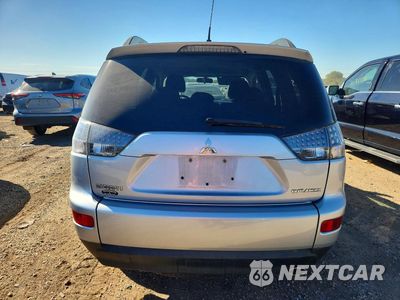 Zdjęcie 6 z 13 samochodu: 2009 MITSUBISHI OUTLANDER ES VIN:JA4LS21W39Z011437 - miniatura