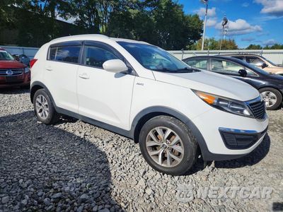 Czwarte zdjęcie samochodu z boku: 2016 KIA SPORTAGE LX VIN:KNDPBCAC6G7797505 - miniatura