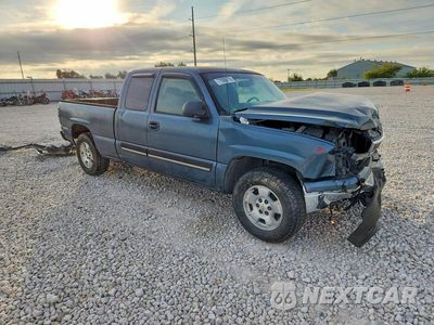 Czwarte zdjęcie samochodu z boku: 2006 CHEVROLET SILVERADO C1500 VIN:1GCEC19V96Z265764 - miniatura