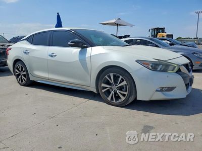 Czwarte zdjęcie samochodu z boku: 2016 NISSAN MAXIMA 3.5 SV VIN:1N4AA6AP7GC449187 - miniatura