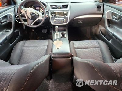 Zdjęcie 8 z 13 samochodu: 2016 NISSAN ALTIMA 2.5 S VIN:1N4AL3AP7GC122331 - miniatura