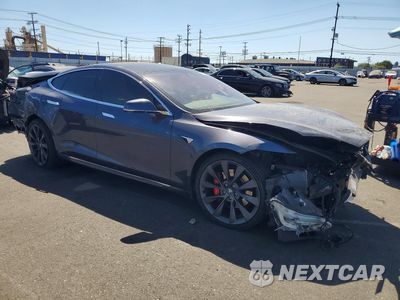 Czwarte zdjęcie samochodu z boku: 2020 TESLA MODEL S VIN:5YJSA1E45LF415098 - miniatura