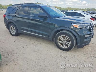 Czwarte zdjęcie samochodu z boku: 2022 FORD EXPLORER XLT VIN:1FMSK7DH9NGC02437 - miniatura
