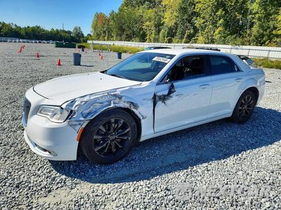 2017 CHRYSLER 300 LIMITED 2C3CCARG1HH653829 - główne zdjęcie licytacji z USA - miniatura