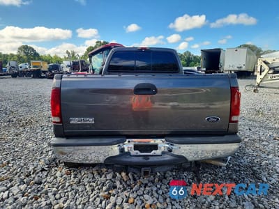 Zdjęcie 6 z 13 samochodu: 2006 FORD F350 SUPER DUTY VIN:1FTWW33P26EB85893 - miniatura