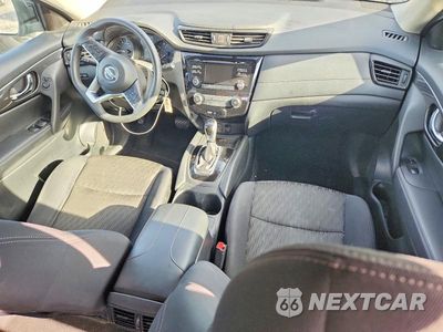 Zdjęcie 8 z 13 samochodu: 2017 NISSAN ROGUE S VIN:5N1AT2MT3HC825726 - miniatura