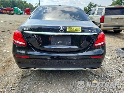 Zdjęcie 6 z 12 samochodu: 2019 MERCEDES-BENZ E 300 4MATIC VIN:WDDZF4KB4KA505473 - miniatura