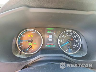Zdjęcie 9 z 13 samochodu: 2022 TOYOTA RAV4 XLE PREMIUM VIN:JTMB6RFV6ND065210 - miniatura