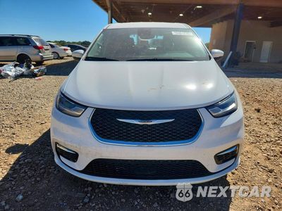 Piąte zdjęcie samochodu w środku: 2023 CHRYSLER PACIFICA TOURING L VIN:2C4RC1BG8PR506223 - miniatura