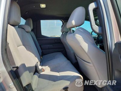Zdjęcie 10 z 12 samochodu: 2024 TOYOTA TACOMA SR5 VIN:3TMKB5FN3RM014309 - miniatura