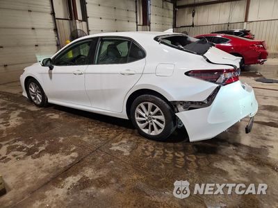 Drugie zdjęcie samochodu z przodu: 2022 TOYOTA CAMRY LE VIN:4T1C11AK0NU627325 - miniatura