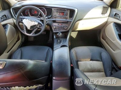 Zdjęcie 8 z 12 samochodu: 2013 KIA OPTIMA LX VIN:5XXGM4A71DG203540 - miniatura