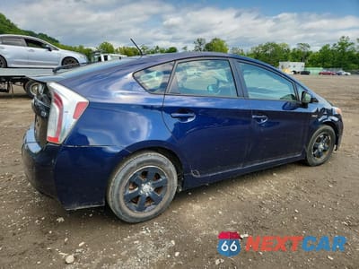 Trzecie zdjęcie samochodu z tyłu: 2015 TOYOTA PRIUS ONE VIN:JTDKN3DU8F0457222 - miniatura