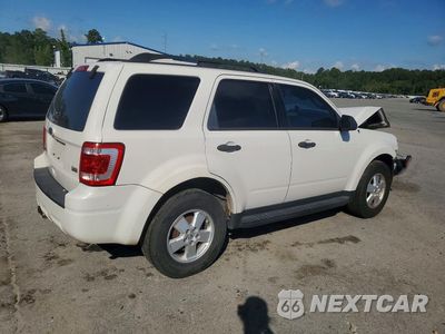 Trzecie zdjęcie samochodu z tyłu: 2012 FORD ESCAPE XLT VIN:1FMCU9DG9CKC73102 - miniatura