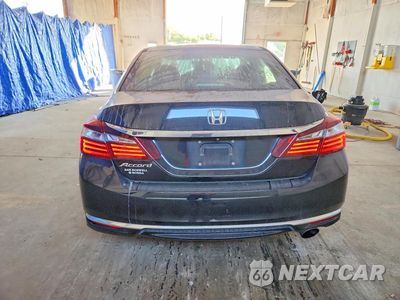 Zdjęcie 6 z 12 samochodu: 2016 HONDA ACCORD LX VIN:1HGCR2F35GA065965 - miniatura
