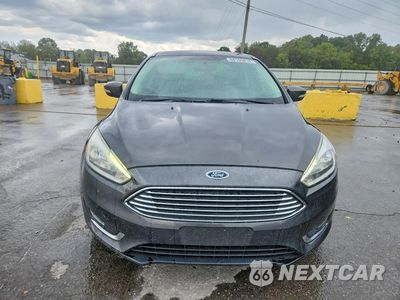Piąte zdjęcie samochodu w środku: 2016 FORD FOCUS TITANIUM VIN:1FADP3J25GL249567 - miniatura