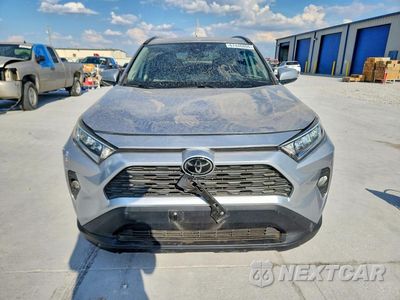 Piąte zdjęcie samochodu w środku: 2019 TOYOTA RAV4 XLE PREMIUM VIN:JTMC1RFV3KD015931 - miniatura
