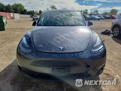 Piąte zdjęcie samochodu w środku: 2024 TESLA MODEL Y VIN:7SAYGDED9RF186124 - miniatura