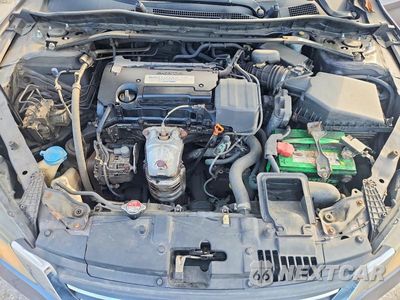 Zdjęcie 11 z 12 samochodu: 2015 HONDA ACCORD EXL VIN:1HGCR2F89FA024734 - miniatura